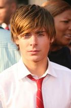 Zac Efron : zac_efron_1184825342.jpg