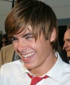 Zac Efron : zac_efron_1186237245.jpg