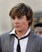 Zac Efron : zac_efron_1189874368.jpg