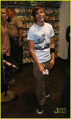 Zac Efron : zac_efron_1190749233.jpg