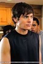 Zac Efron : zac_efron_1193585832.jpg