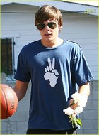 Zac Efron : zac_efron_1200940211.jpg