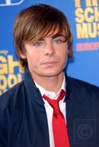 Zac Efron : zac_efron_1203114898.jpg