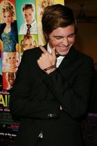 Zac Efron : zac_efron_1203115581.jpg