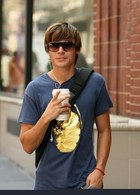 Zac Efron : zac_efron_1207964291.jpg