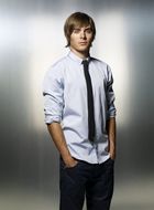 Zac Efron : zac_efron_1220771394.jpg