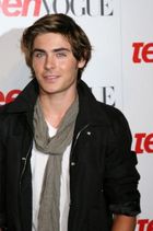 Zac Efron : zac_efron_1222861370.jpg