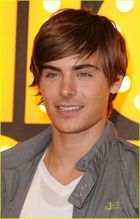 Zac Efron : zac_efron_1223588930.jpg