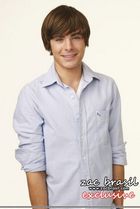 Zac Efron : zac_efron_1223613771.jpg