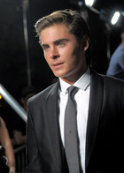 Zac Efron : zac_efron_1224407018.jpg