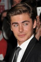 Zac Efron : zac_efron_1224463539.jpg