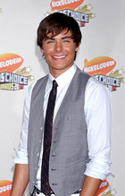 Zac Efron : zac_efron_1224891409.jpg