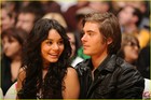 Zac Efron : zac_efron_1229582515.jpg