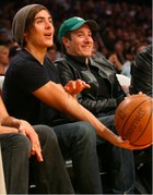 Zac Efron : zac_efron_1236217681.jpg