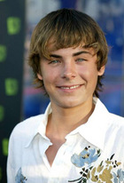 Zac Efron : zac_efron_1243569647.jpg