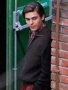 Zac Efron : zac_efron_1250206355.jpg