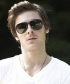 Zac Efron : zac_efron_1255647823.jpg