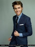 Zac Efron : zac_efron_1256689988.jpg