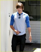 Zac Efron : zac_efron_1262205306.jpg