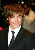 Zac Efron : zac_efron_1262205345.jpg