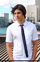 Zac Efron : zac_efron_1267823507.jpg