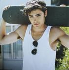 Zac Efron : zac_efron_1270659031.jpg