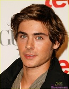 Zac Efron : zac_efron_1275774902.jpg