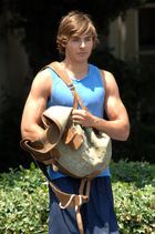 Zac Efron : zac_efron_1280107355.jpg