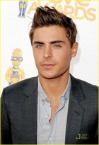 Zac Efron : zac_efron_1280197687.jpg