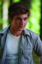 Zac Efron : zac_efron_1281177407.jpg