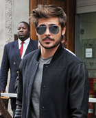 Zac Efron : zac_efron_1287554864.jpg