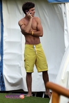 Zac Efron : zac_efron_1288451334.jpg