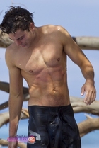 Zac Efron : zac_efron_1288451341.jpg