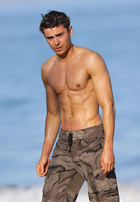 Zac Efron : zac_efron_1288451381.jpg