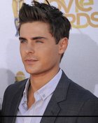 Zac Efron : zac_efron_1289323017.jpg