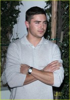 Zac Efron : zac_efron_1295459439.jpg