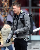 Zac Efron : zac_efron_1298753076.jpg