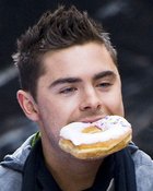 Zac Efron : zac_efron_1300285463.jpg