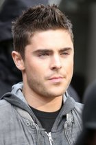 Zac Efron : zac_efron_1300285488.jpg