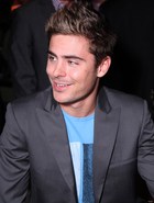 Zac Efron : zac_efron_1302627147.jpg