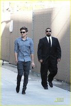 Zac Efron : zac_efron_1303064038.jpg