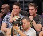 Zac Efron : zac_efron_1303408198.jpg