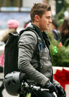 Zac Efron : zac_efron_1305136471.jpg