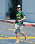 Zac Efron : zac_efron_1309210024.jpg