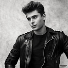 Zac Efron : zac_efron_1309708553.jpg