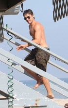 Zac Efron : zac_efron_1309708566.jpg