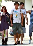 Zac Efron : zac_efron_1309972850.jpg