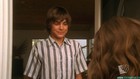 Zac Efron : ze20040608d.jpg