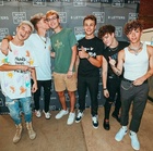 Zach Herron : TI4U1573681273.jpg