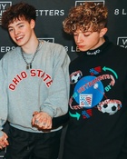 Zach Herron : TI4U1576437000.jpg